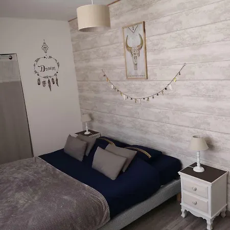 Holiday home Les Hortensias *